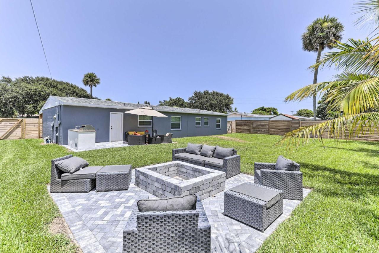 Beach House With Outdoor Kitchen, Walk To Coast Cocoa Beach Buitenkant foto