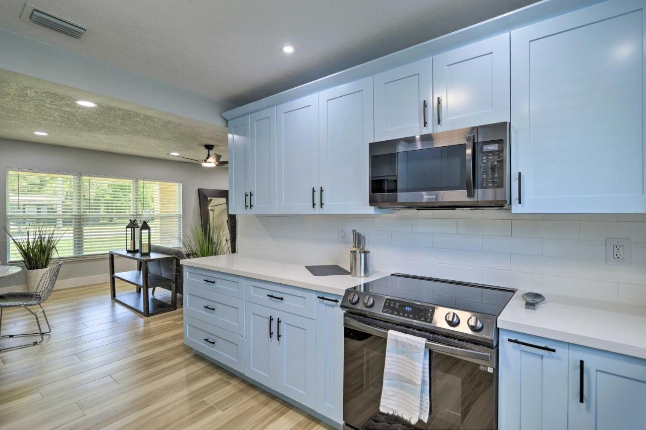 Beach House With Outdoor Kitchen, Walk To Coast Cocoa Beach Buitenkant foto