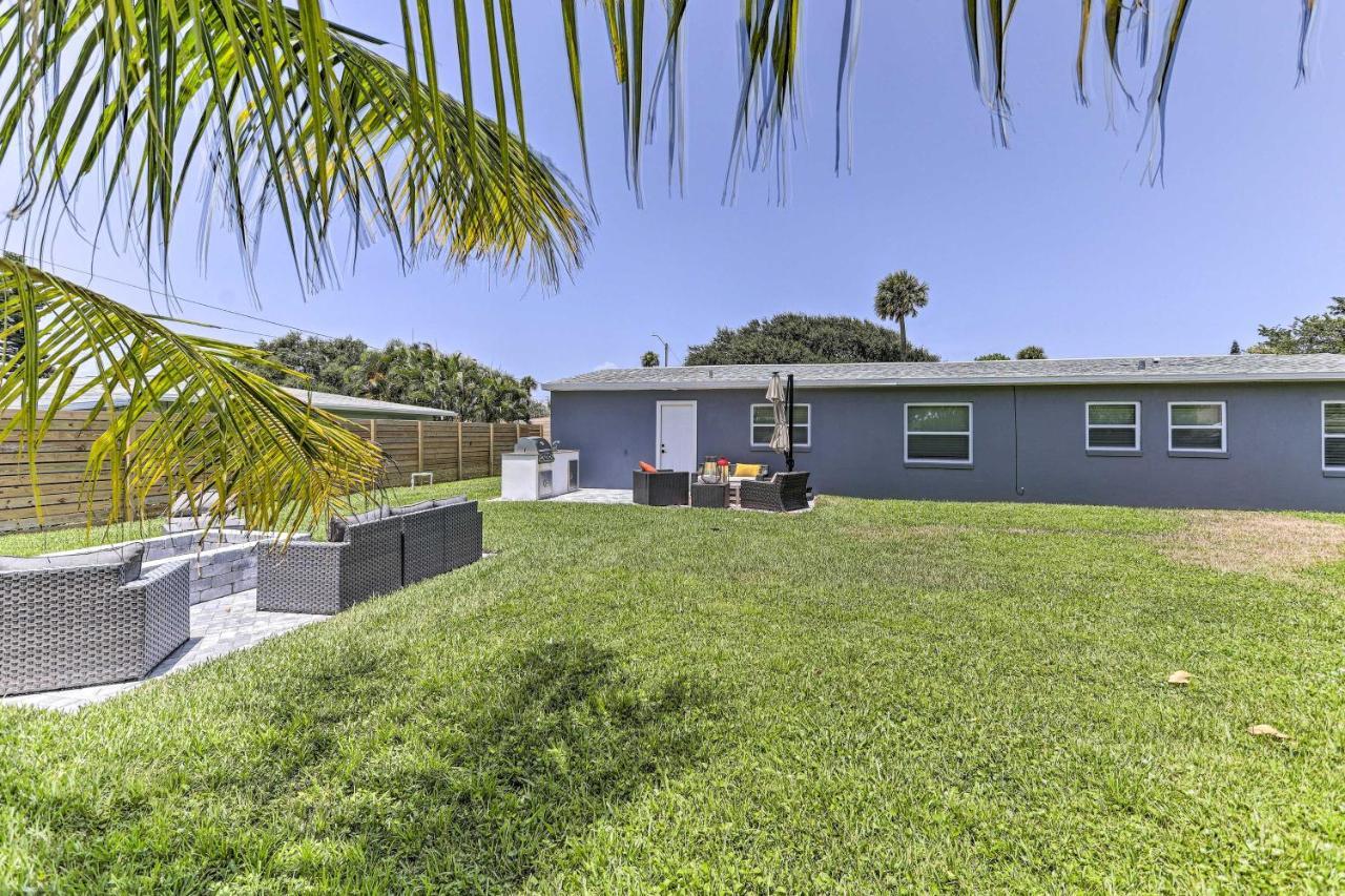 Beach House With Outdoor Kitchen, Walk To Coast Cocoa Beach Buitenkant foto