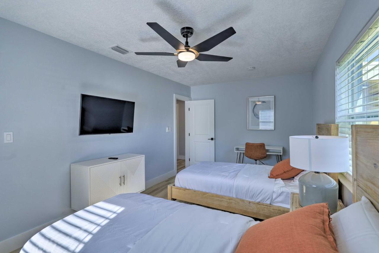Beach House With Outdoor Kitchen, Walk To Coast Cocoa Beach Buitenkant foto